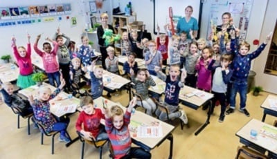 25.000ste poetsles Hou je mond gezond! op basisschool de Regenboog in Woerden