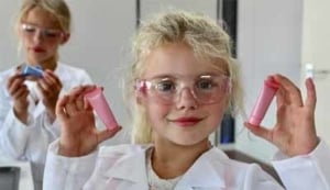 Hoe ben je op het idee gekomen van het CSI-Kids Laboratorium