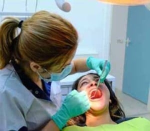 Sarah van de Poppe Tandarts en drogist