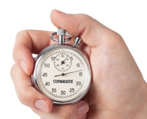 Eén stopminuutje maakt het verschil in de mondzorg Eén stopminuutje maakt het verschil in de mondzorg