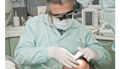 Invloeden op de levensduur van tandheelkundige restauraties 400