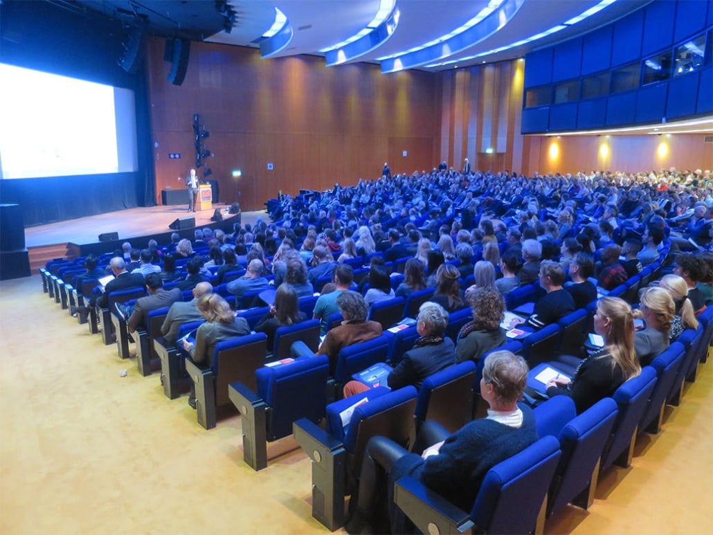 Foto congres Kalker 2- 1041 x 781